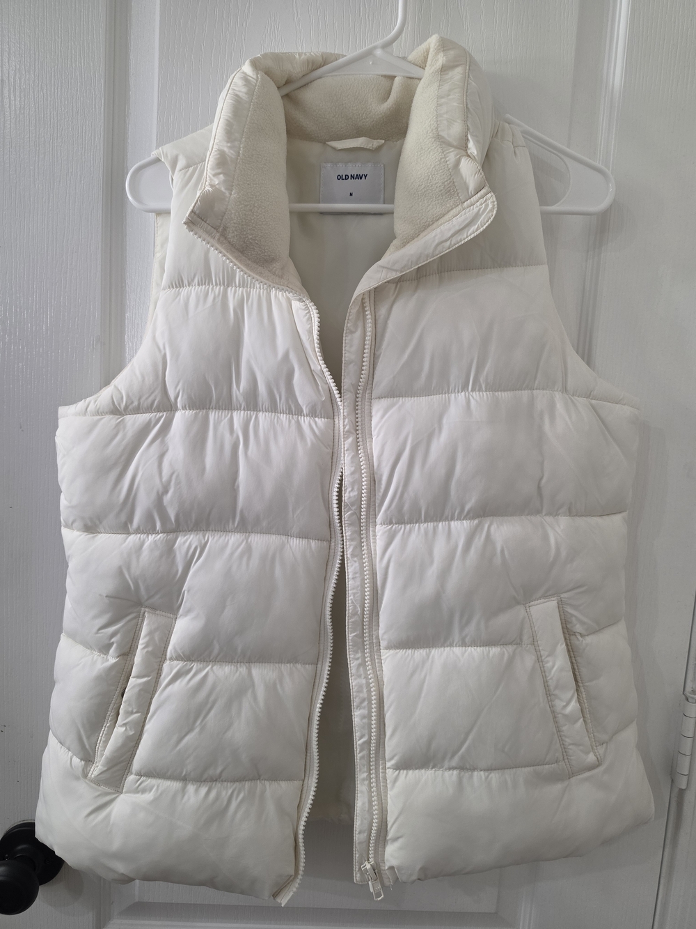 Old Navy Cream White Puffer Vest with Fleece Collar - Medium